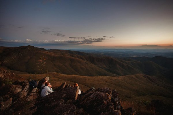 Comment participer à une expédition en traîneau à chiens dans les montagnes des Pyrénées françaises?